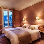 France 3* Parigi